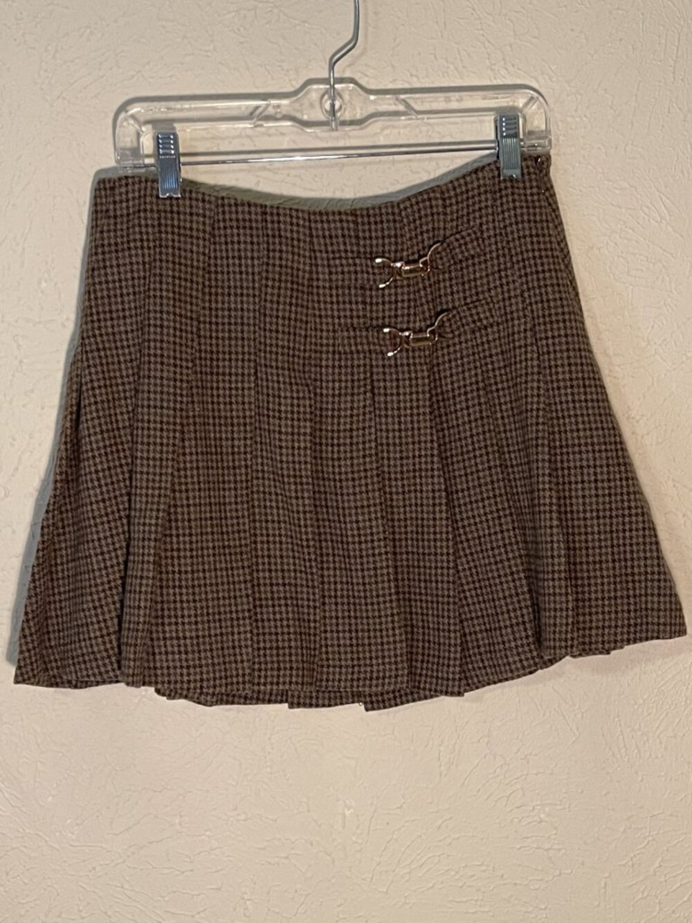 Avec Les Filles NWT Houndstooth, Pleated Faux Wrap Skirt, Size Medium